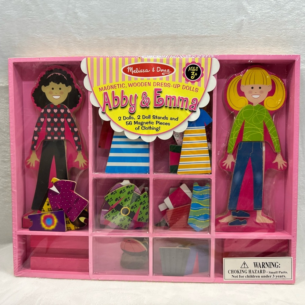 Melissa & Doug Abby & Emma Deluxe Magnetic Dress-Up Set - New!